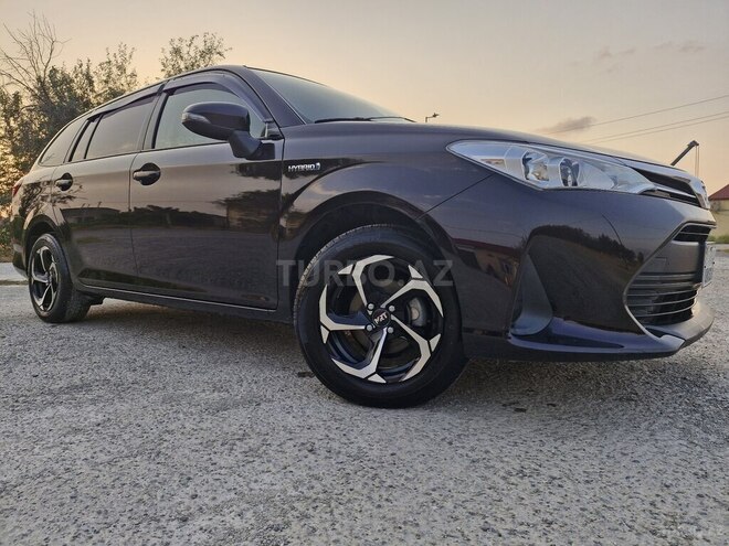 Toyota Corolla Fielder 2018, 195,000 km - 1.5 л - Bakı