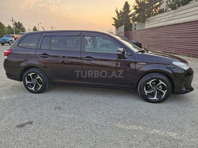 Toyota Corolla Fielder 2018, 195,000 km - 1.5 л - Bakı