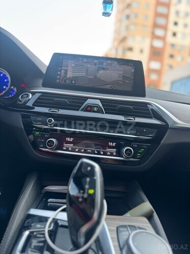 BMW 520 2017, 88,000 km - 2.0 l - Bakı