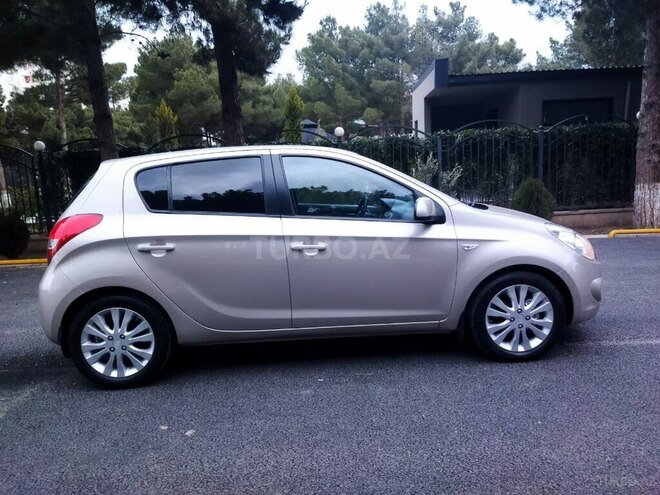 Hyundai i20 2009, 202,500 km - 1.6 l - Sumqayıt