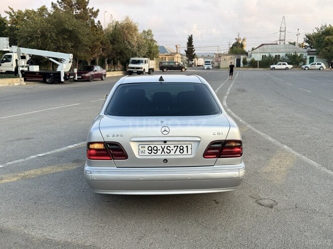 Mercedes E 220 d 1999, 395,000 km - 2.2 l - Sumqayıt