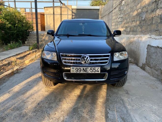 Volkswagen Touareg 2005, 272,000 km - 4.2 л - Bakı
