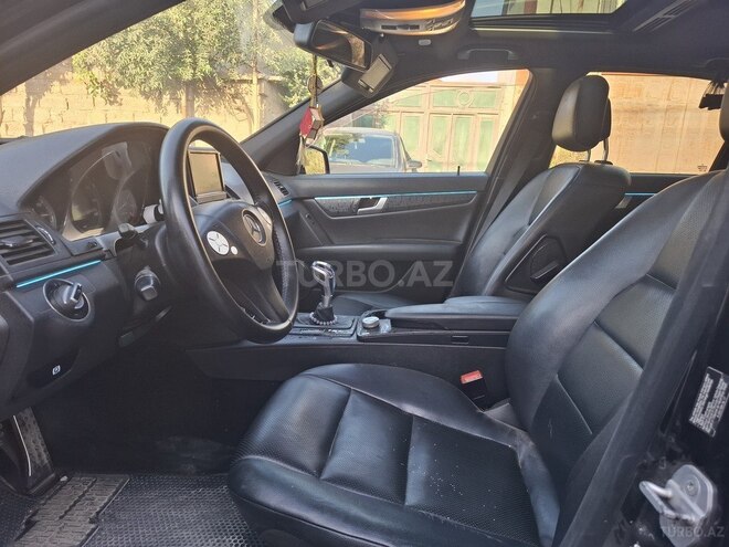 Mercedes C 300 2010, 275,000 km - 3.0 l - Bakı