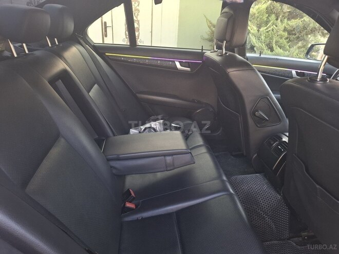 Mercedes C 300 2010, 275,000 km - 3.0 l - Bakı