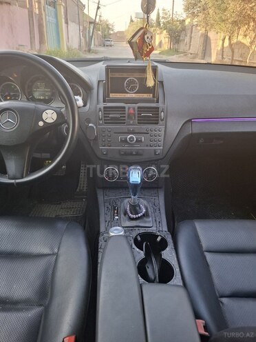 Mercedes C 300 2010, 275,000 km - 3.0 l - Bakı