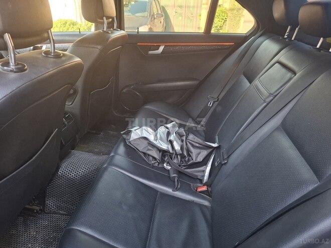 Mercedes C 300 2010, 275,000 km - 3.0 l - Bakı