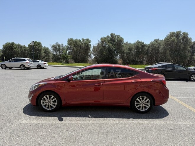 Hyundai Elantra 2015, 31,500 km - 1.8 л - Bakı