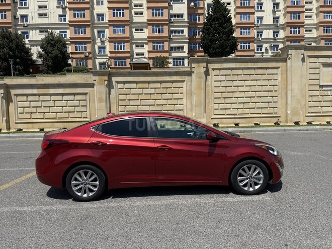 Hyundai Elantra 2015, 31,500 km - 1.8 л - Bakı