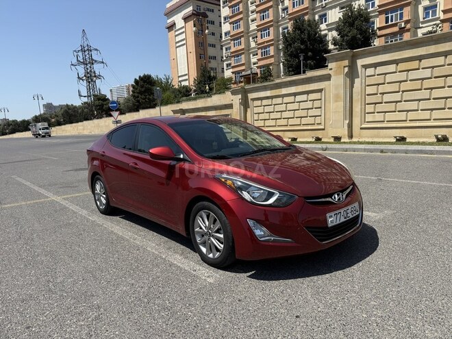 Hyundai Elantra 2015, 31,500 km - 1.8 л - Bakı
