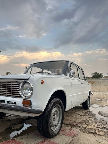 LADA (VAZ) 21011 1979, 86,000 km - 1.3 л - Biləsuvar