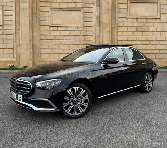 Mercedes E 300 e 2022, 18,000 km - 2.0 l - Bakı