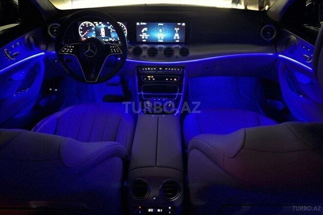 Mercedes E 300 e 2022, 18,000 km - 2.0 l - Bakı