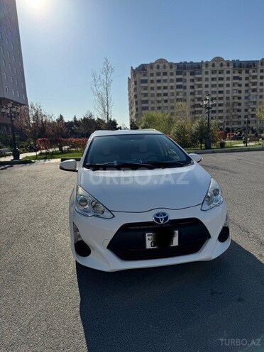 Toyota Aqua 2017, 68,200 km - 1.5 l - Bakı