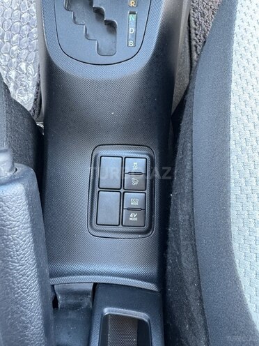 Toyota Aqua 2017, 68,200 km - 1.5 l - Bakı