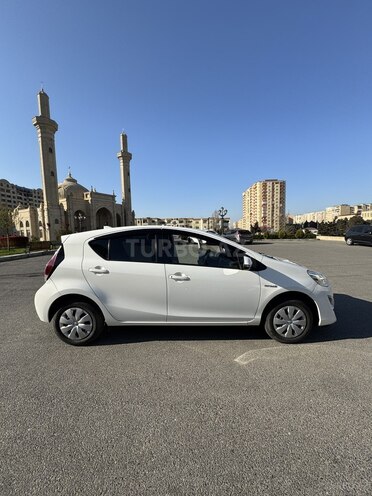 Toyota Aqua 2017, 68,200 km - 1.5 l - Bakı