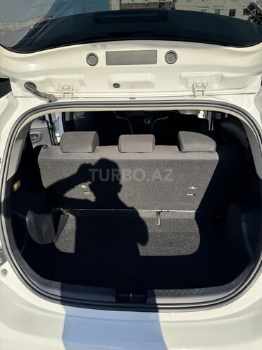 Toyota Aqua 2017, 68,200 km - 1.5 l - Bakı