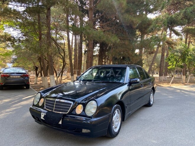 Mercedes E 220 d 2000, 442,560 km - 2.2 l - Sumqayıt