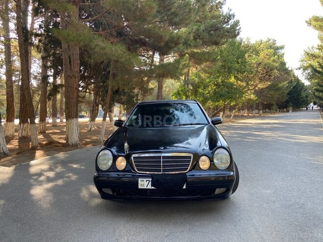 Mercedes E 220 d 2000, 442,560 km - 2.2 l - Sumqayıt