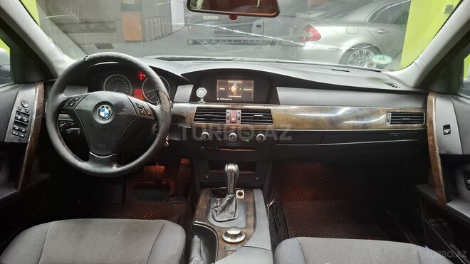 BMW 520 2004, 291,000 km - 2.2 l - Bakı