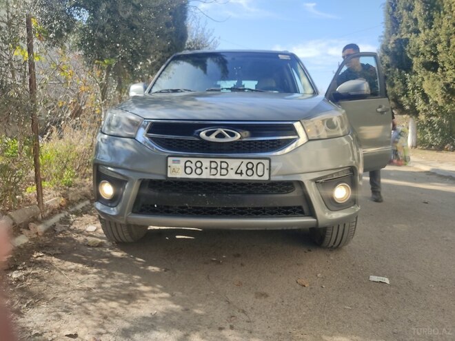 Chery Tiggo 3 2014, 290,000 km - 1.6 l - Salyan