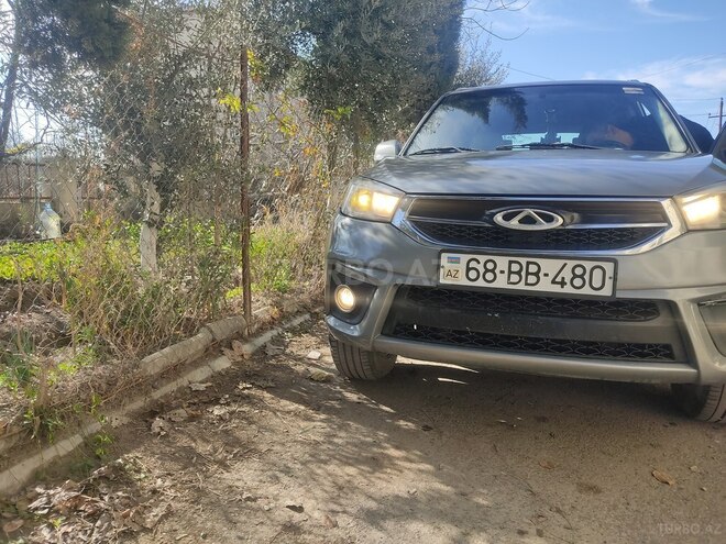 Chery Tiggo 3 2014, 290,000 km - 1.6 l - Salyan