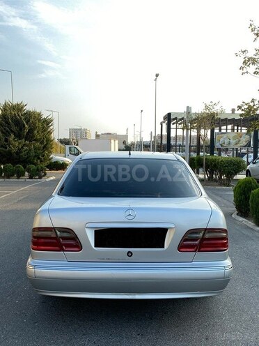 Mercedes E 220 d 2000, 312,147 km - 2.2 l - Bakı