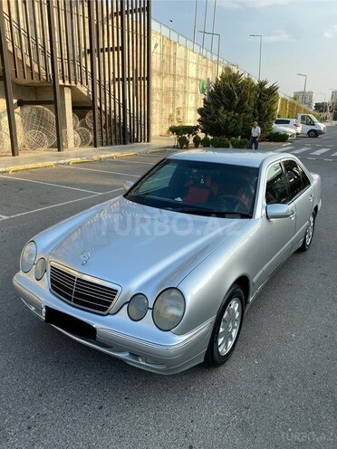 Mercedes E 220 d 2000, 312,147 km - 2.2 l - Bakı
