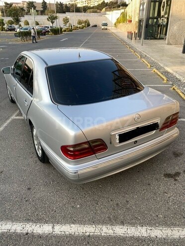 Mercedes E 220 d 2000, 312,147 km - 2.2 l - Bakı