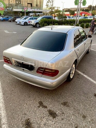 Mercedes E 220 d 2000, 312,147 km - 2.2 l - Bakı