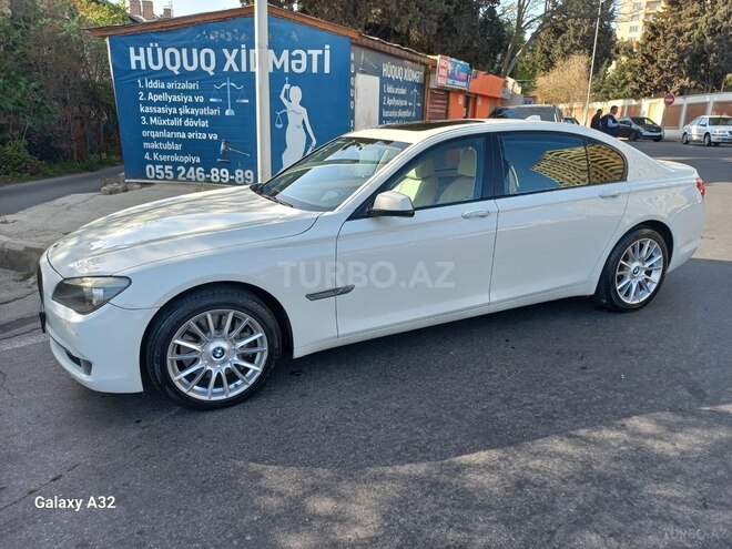 BMW 750 2011, 186,000 km - 4.4 l - Bakı
