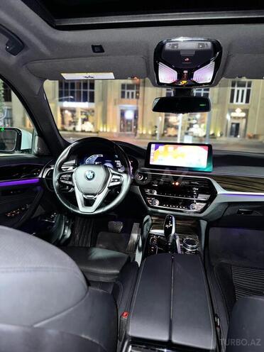 BMW 530e 2023, 69,000 km - 2.0 l - Bakı