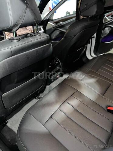 BMW 530e 2023, 69,000 km - 2.0 l - Bakı