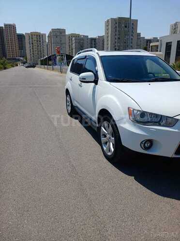 Mitsubishi Outlander 2010, 295,761 km - 3.0 l - Bakı