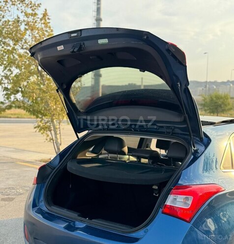 Hyundai Elantra 2014, 137,760 km - 2.0 l - Bakı