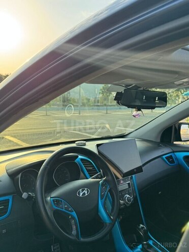 Hyundai Elantra 2014, 137,760 km - 2.0 l - Bakı
