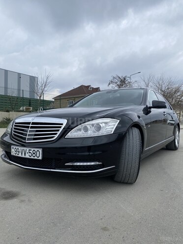 Mercedes S 350 4MATIC 2010, 220,000 km - 3.5 l - Xaçmaz