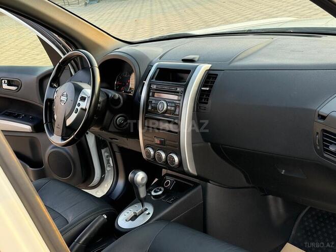 Nissan X-Trail 2014, 89,952 km - 2.5 л - Bakı