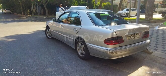 Mercedes E 220 d 2000, 394,000 km - 2.2 l - Bakı