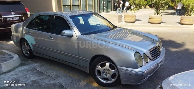 Mercedes E 220 d 2000, 394,000 km - 2.2 l - Bakı