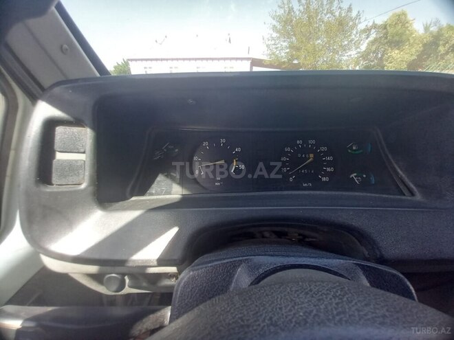 GAZ 33021 1998, 210,000 km - 2.5 l - Saatlı