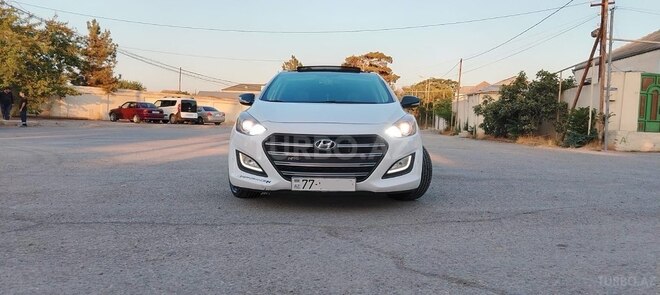 Hyundai i30 2011, 234,000 km - 1.6 l - Bakı
