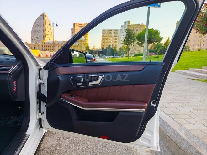 Mercedes E 350 2013, 129,000 km - 3.5 l - Bakı