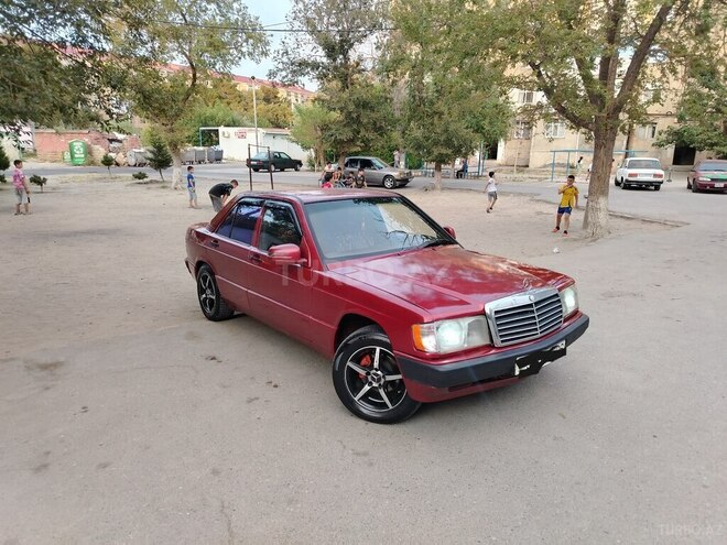 Mercedes 190 1992, 225,599 km - 2.0 l - Bakı