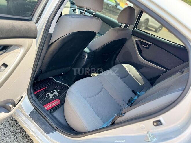 Hyundai Elantra 2013, 226,000 km - 1.8 л - Bakı