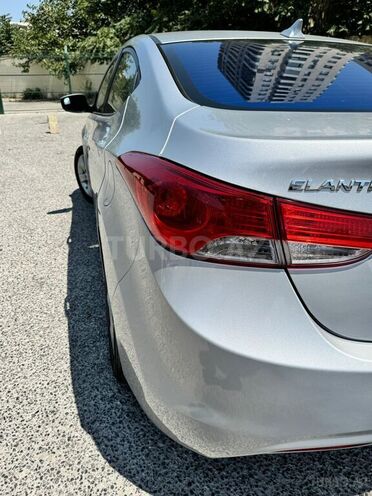 Hyundai Elantra 2013, 226,000 km - 1.8 л - Bakı