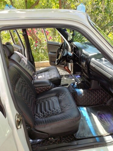 GAZ 24 1989, 100,000 km - 2.5 l - Biləsuvar