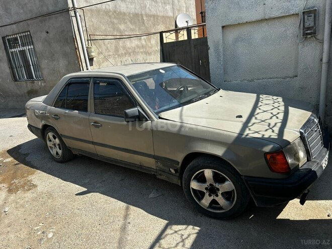 Mercedes 190 1987, 555,555 km - 2.0 l - Bakı