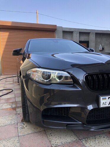 BMW 520 2016, 210,000 km - 2.0 l - Bakı