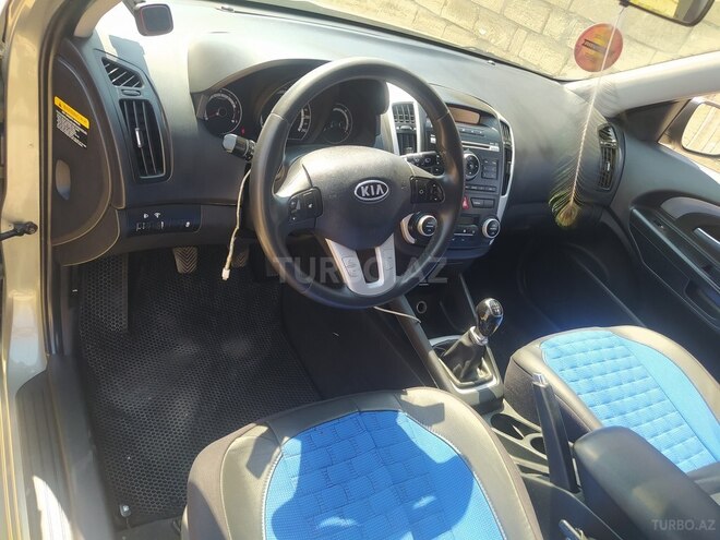 Kia Ceed 2009, 275,000 km - 1.4 л - Bakı