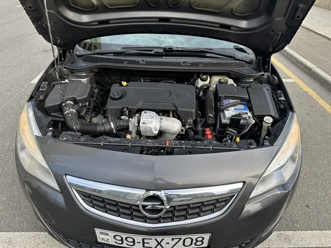Opel Astra 2011, 349,000 km - 1.3 l - Bakı